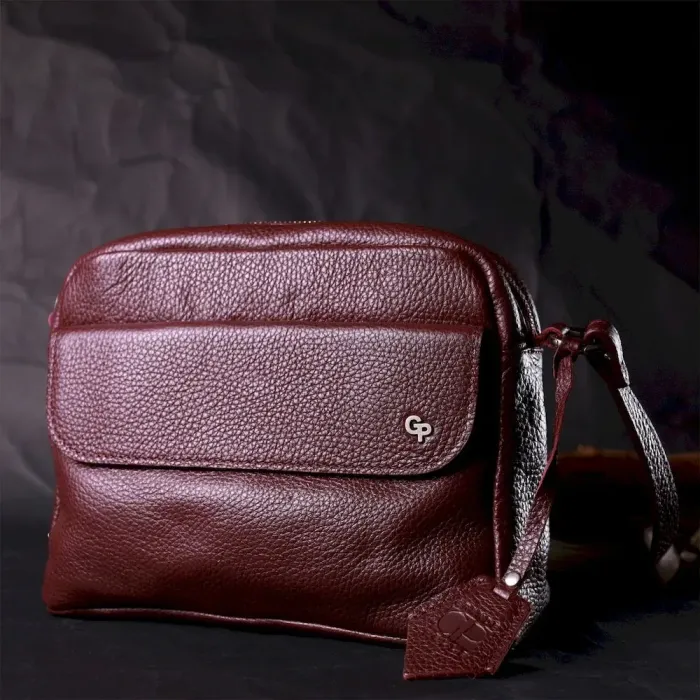 Яскрава сумка жіноча крос-боді з натуральної шкіри GRANDE PELLE 11653 Марсала