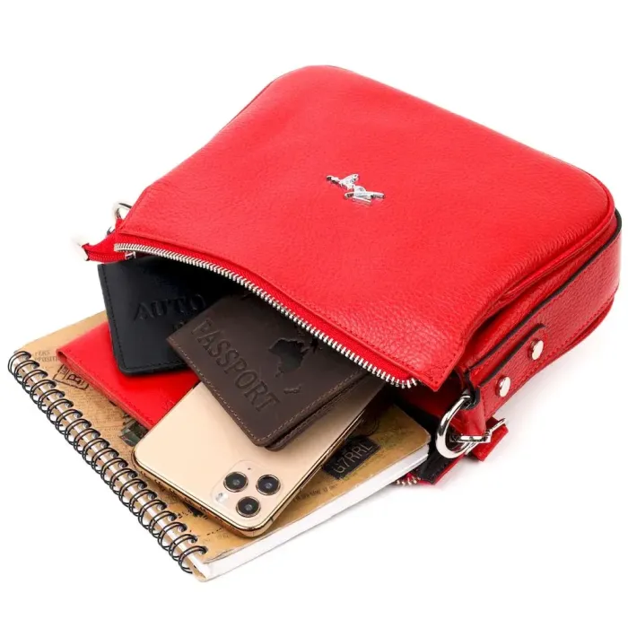 Яркая женская сумка на плечо KARYA 20845 кожаная Красный