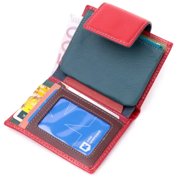 Яскравий шкіряний гаманець для жінок з цікавою монетницею ST Leather 19448 Червоний