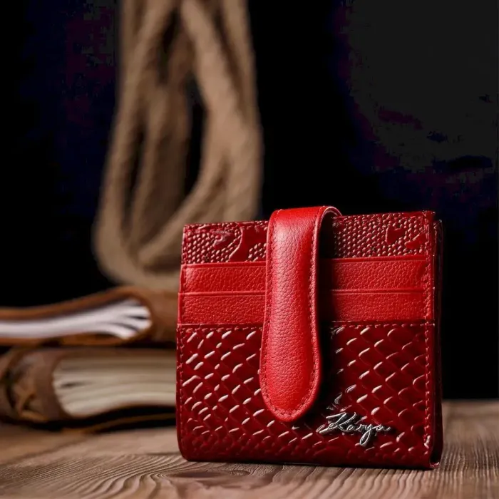 Яскравий жіночий гаманець із натуральної фактурної шкіри KARYA 20951 Червоний