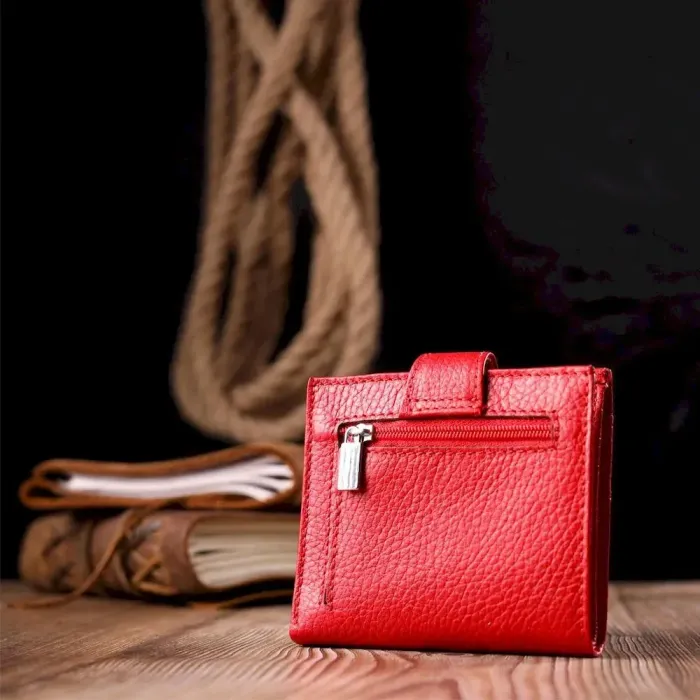 Яркий женский бумажник из натуральной кожи KARYA 20942 Красный