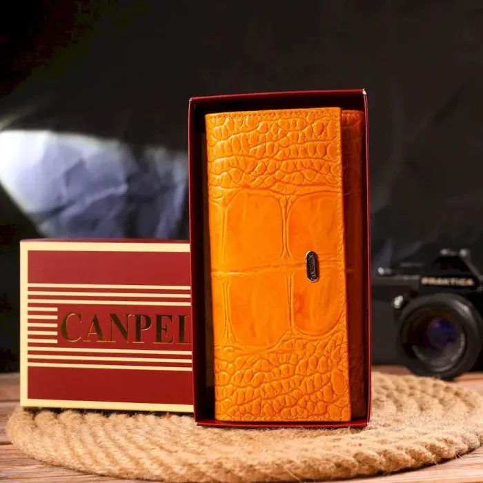 Яскравий жіночий гаманець із натуральної фактурної шкіри CANPELLINI 21651 Жовтий