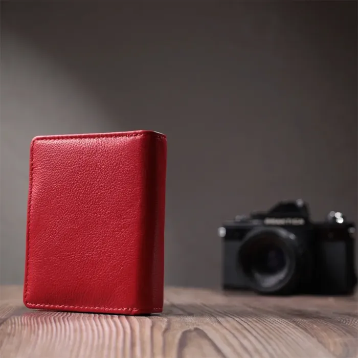 Яскравий жіночий гаманець з монетницею та блоком для пропусків із натуральної шкіри ST Leather 22714 Червоний