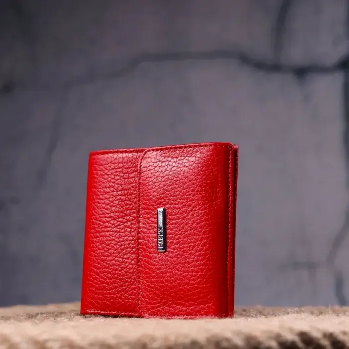 Яркое женское портмоне из натуральной кожи KARYA 21316 Красный