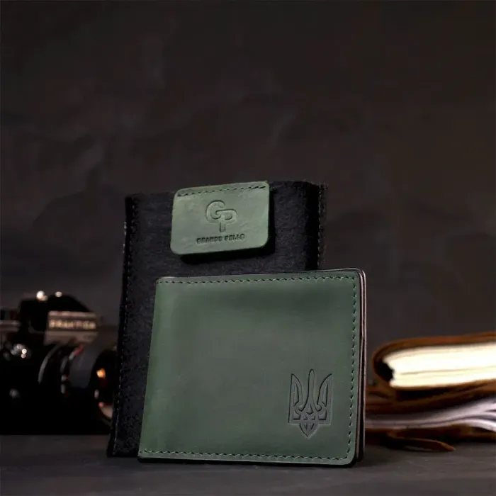 Качественная кожаная обложка на удостоверение участника боевых действий GRANDE PELLE 11664 Зеленый