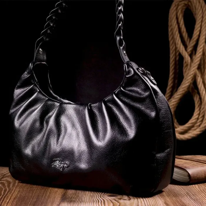 Качественная женская сумка багет KARYA 20838 кожаная Черный