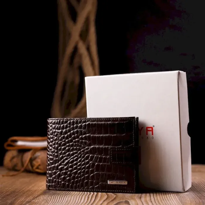 Классический мужской кошелек из натуральной кожи с тиснением под крокодила KARYA 21199 Коричневый