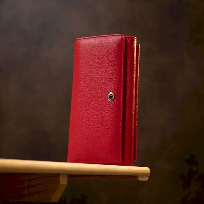 Класичний жіночий гаманець ST Leather 19376 Червоний