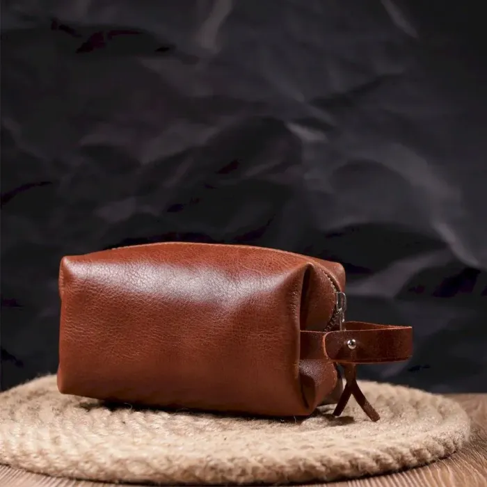 Компактна косметичка із гладкої шкіри на блискавці Україна GRANDE PELLE 16763 Світло-коричнева