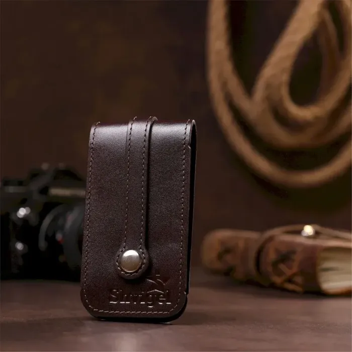 Компактна шкіряна ключниця з хлястиком SHVIGEL 13989 Коричнева