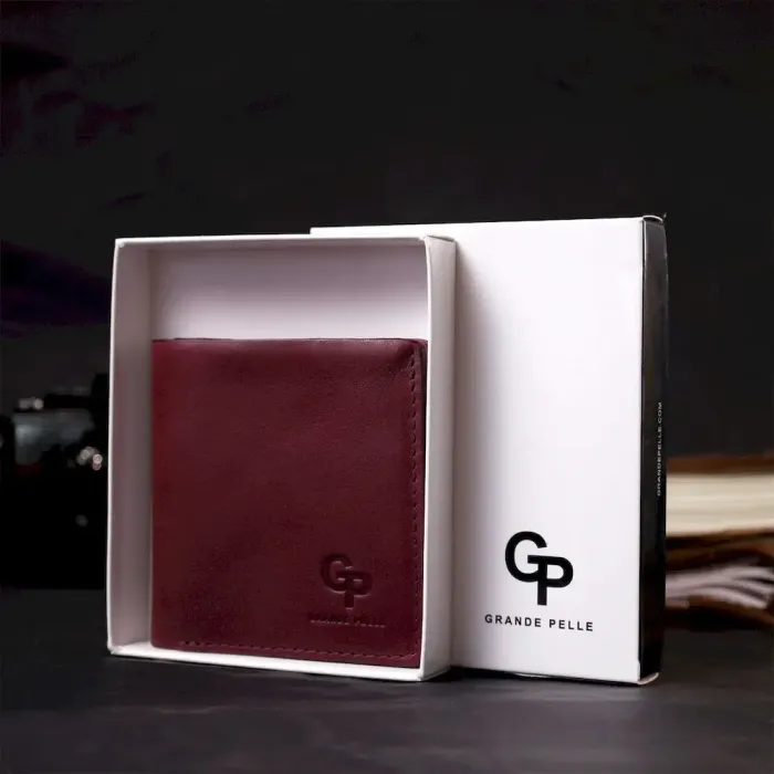 Компактное портмоне из натуральной кожи GRANDE PELLE 16798 Марсала