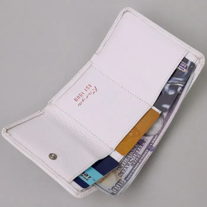 Компактне жіноче портмоне з натуральної шкіри KARYA 21318 Білий