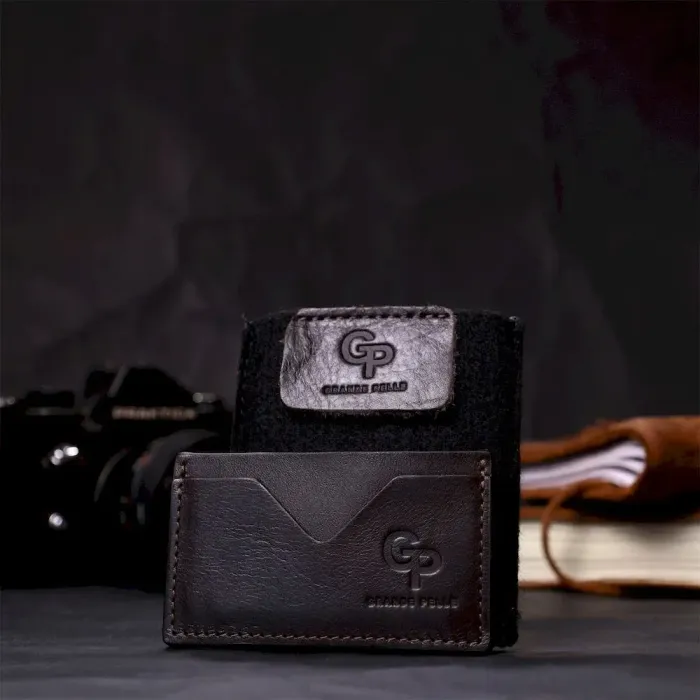 Компактний кард-кейс із натуральної шкіри GRANDE PELLE 11629 Коричневий