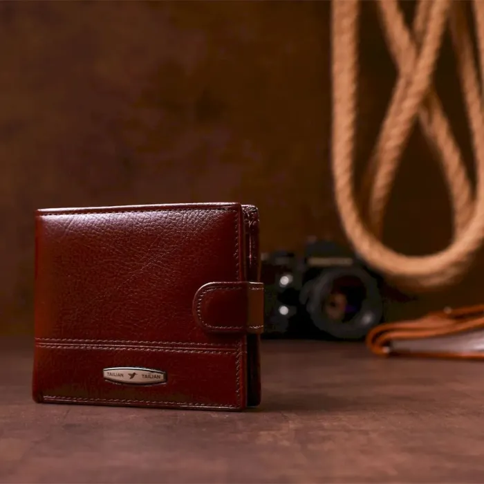 Гаманець чоловічий із вбудованою візитницею шкіряний TAILIAN 19007 Коричневий