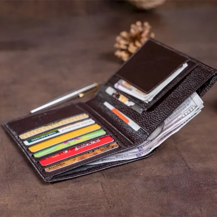 Кошелек SHVIGEL 13832 кожаный с отделениями для паспортов Коричневый