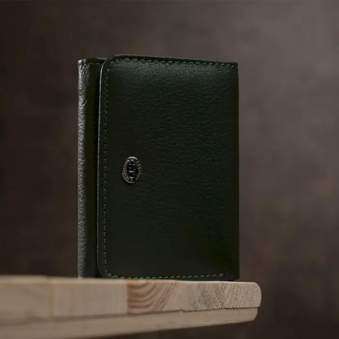 Жіночий шкіряний гаманець ST Leather 18891 Зелений