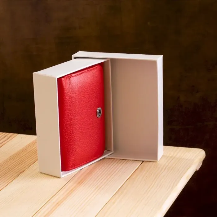 Яскравий компактний жіночий гаманець ST Leather 18892 Червоний