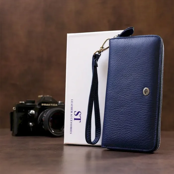 Небольшой женский клатч ST Leather 18929 Синий