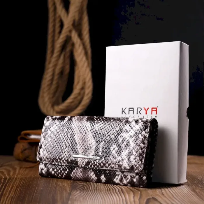 Кошелек женский из натуральной фактурной кожи под змею KARYA 21009 Черный