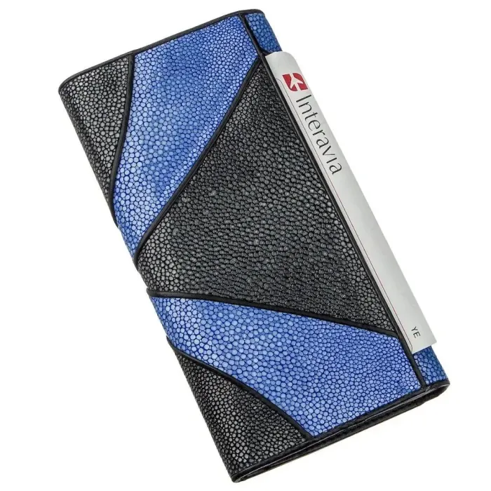 Гаманець жіночий з натуральної шкіри морського схилу з синіми смужками STINGRAY LEATHER 18653 Чорний