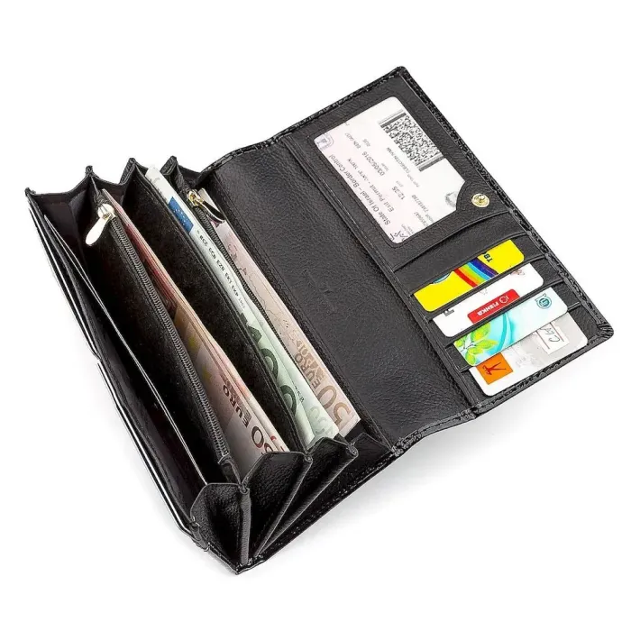 Кошелек женский ST Leather 18390 (S2001A) из лакированной кожи Черный