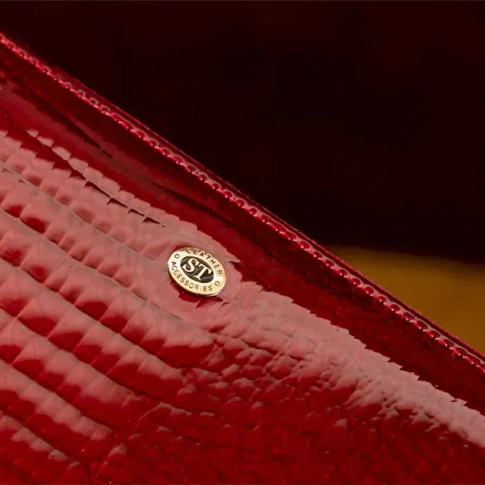 Гаманець жіночий ST Leather 18400 (S4001A) Шкіряний Бордовий