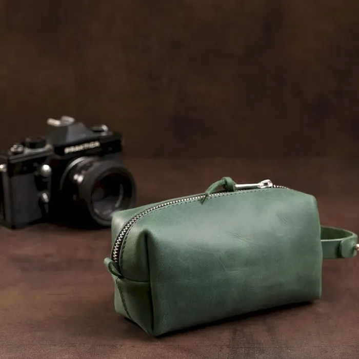 Кожаная косметичка унисекс GRANDE PELLE 11571 Зеленый