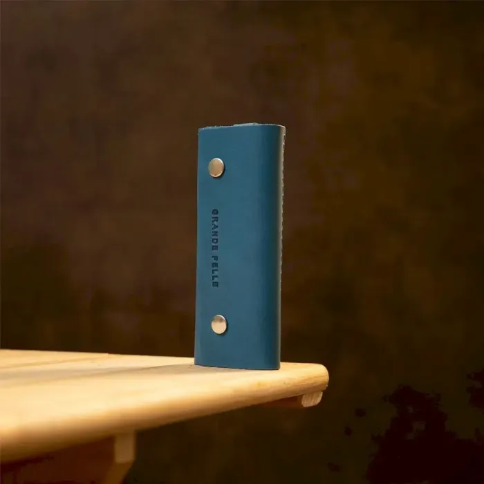 Шкіряна красива ключниця GRANDE PELLE 11344 Бірюзовий