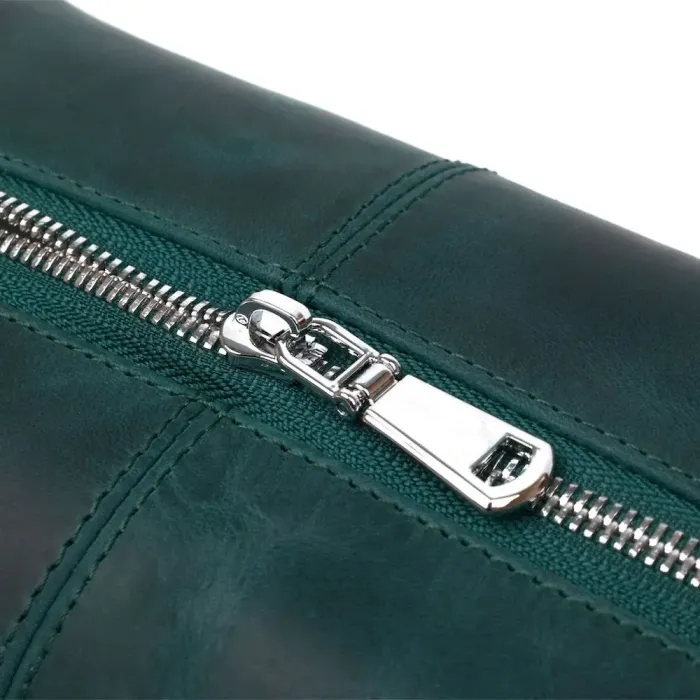 Шкіряна матова косметичка Shvigel 16399 Зелений