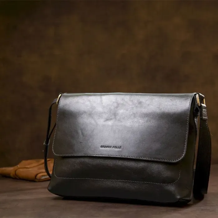 Шкіряна чоловіча прямокутна сумка GRANDE PELLE 11429 Чорний