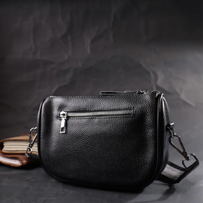 Кожаная женская сумка полукруглого формата на плечо Vintage 22394 Черная