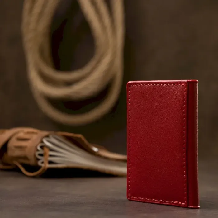 Шкіряна жіноча візитниця GRANDE PELLE 11532 Червоний