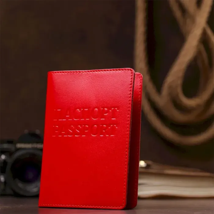 Шкіряна обкладинка на паспорт з написом SHVIGEL 13975 Червона