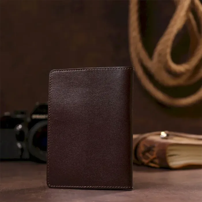 Шкіряна обкладинка на паспорт з написом SHVIGEL 13976