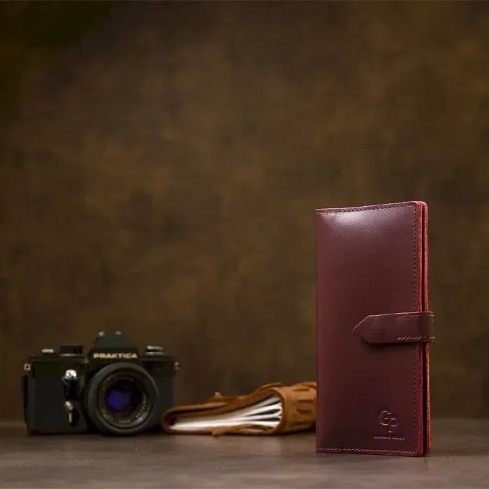 Шкіряне глянсове портмоне GRANDE PELLE 11467 Бордовий