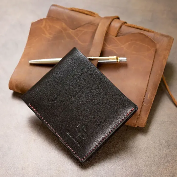 Шкіряне стильне портмоне GRANDE PELLE 11551 Чорний