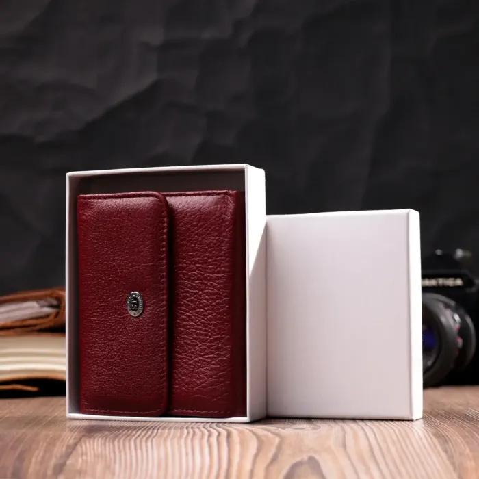 Шкіряний жіночий гаманець із монетницею ST Leather 19480 Бордовий