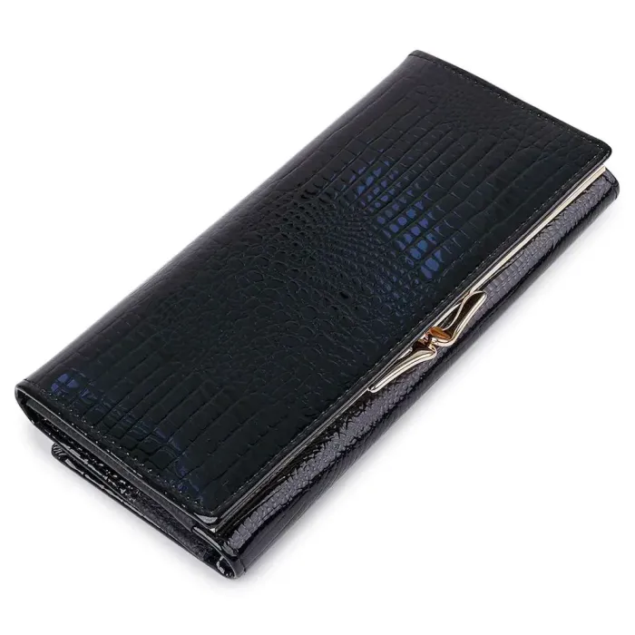 Шкіряний жіночий гаманець лакований ST Leather 18299 Чорний