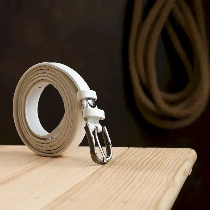 Шкіряний жіночий ремінь Vintage 20754 Білий