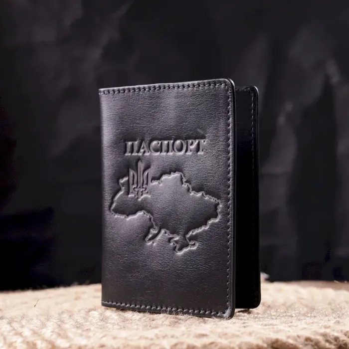 Красивая кожаная обложка на паспорт Карта GRANDE PELLE 16773 Черная