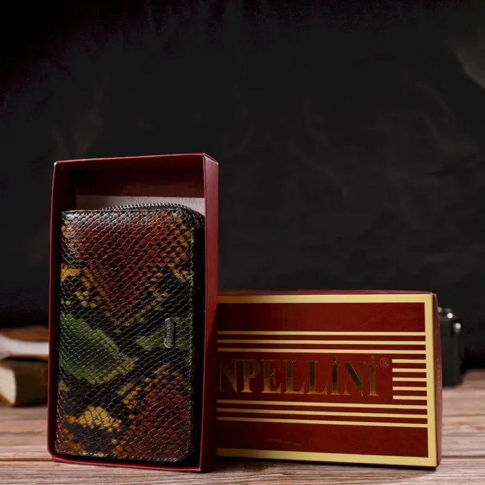 Красивое лакированное женское портмоне среднего размера из натуральной кожи с тиснением под змею CANPELLINI 21716 Разноцветное