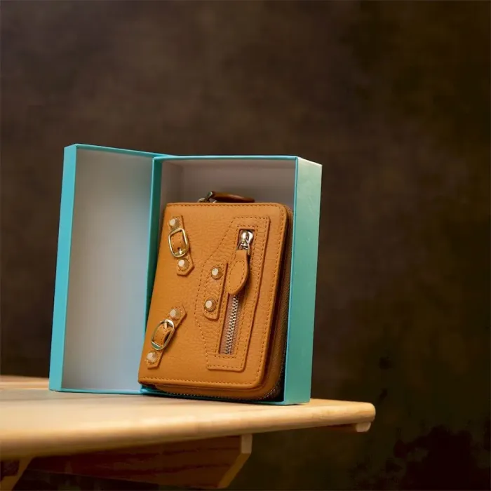 Красивый кожаный женский кошелек Guxilai 19402 Рыжий