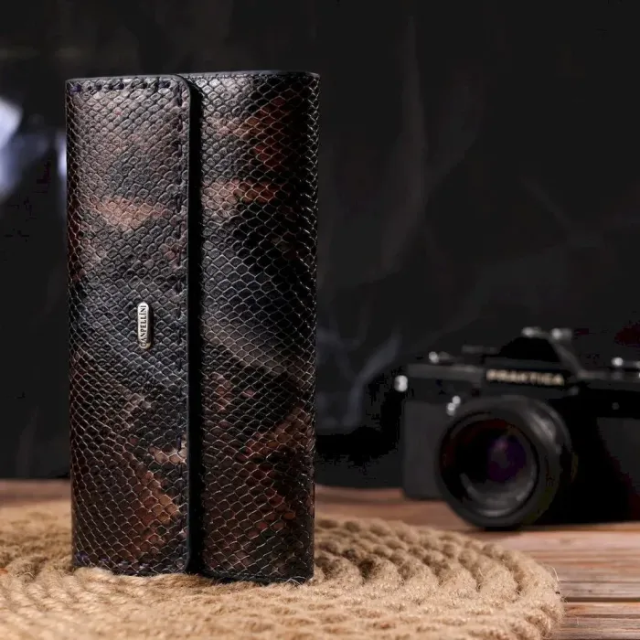 Красивый вместительный женский кошелек из натуральной кожи с тиснением под змею CANPELLINI 21663 Разноцветный