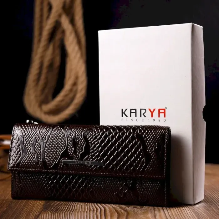 Красивый женский кошелек из натуральной фактурной кожи под змею KARYA 21006 Коричневый