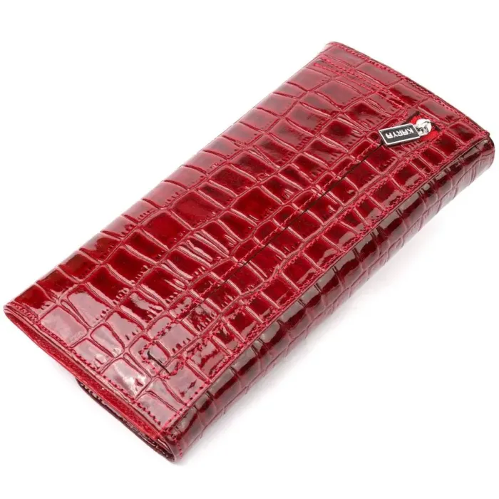 Красивий жіночий гаманець з клапаном із фактурної шкіри під крокодила KARYA 21115