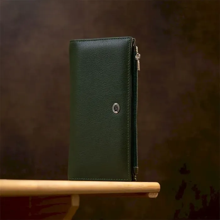 Красивий жіночий гаманець ST Leather 19377 Зелений