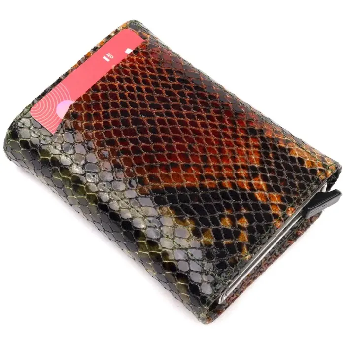 Лакована візитниця з натуральної фактурної шкіри під змію KARYA 20988