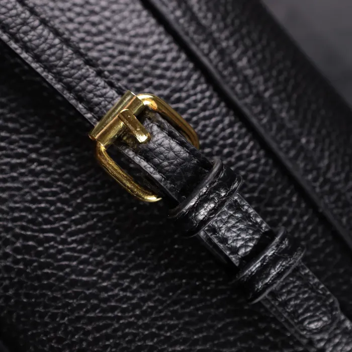 Лаконичная сумка с жестким каркасом из натуральной кожи Vintage 22391 Черная