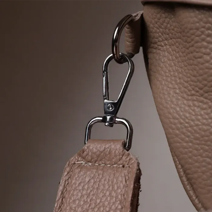 Летняя женская сумка через плечо в классическом цвете из натуральной кожи Vintage 22657 Бежевая