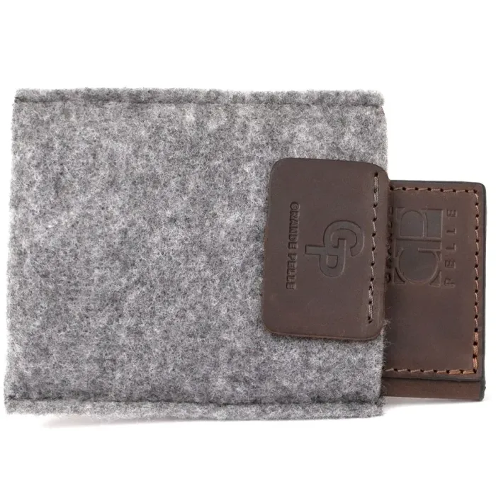 Маленький шкіряний картхолдер GRANDE PELLE 11503 Коричневий